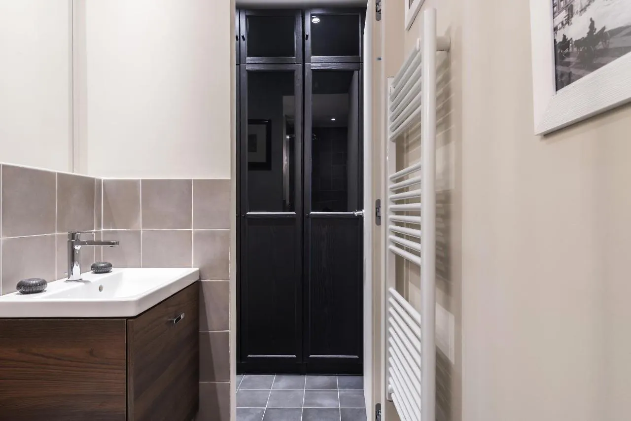 Brera Flexyrent Apartment - Brand New A.C. Wifi Milan Italy